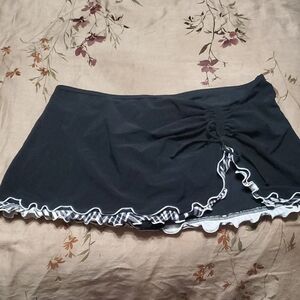 Black Ruffled Women's Swim Skirt